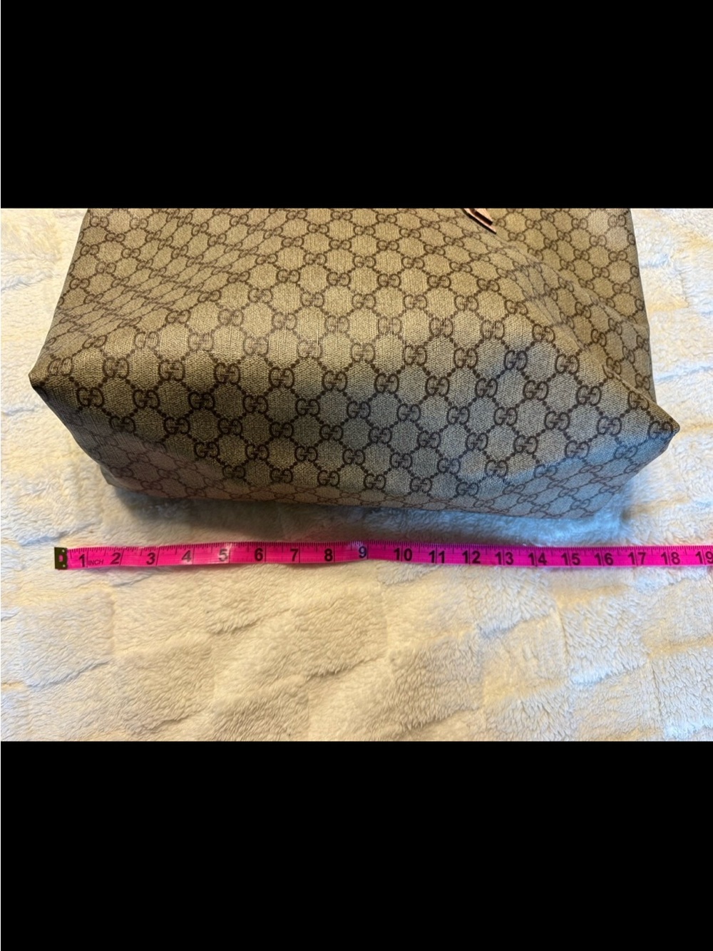 Gucci Beige GG Canvas Tote with Pink Leather Handles - Picture 7 of 7